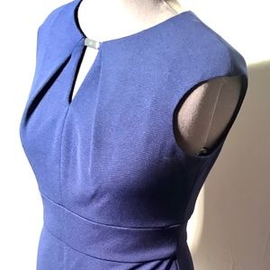 Liz Claiborne Women's Navy Blue Key-hole Sheath Dress Size 12